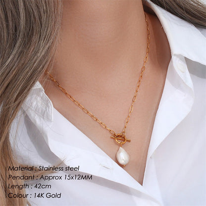 Freshwater pearl necklace